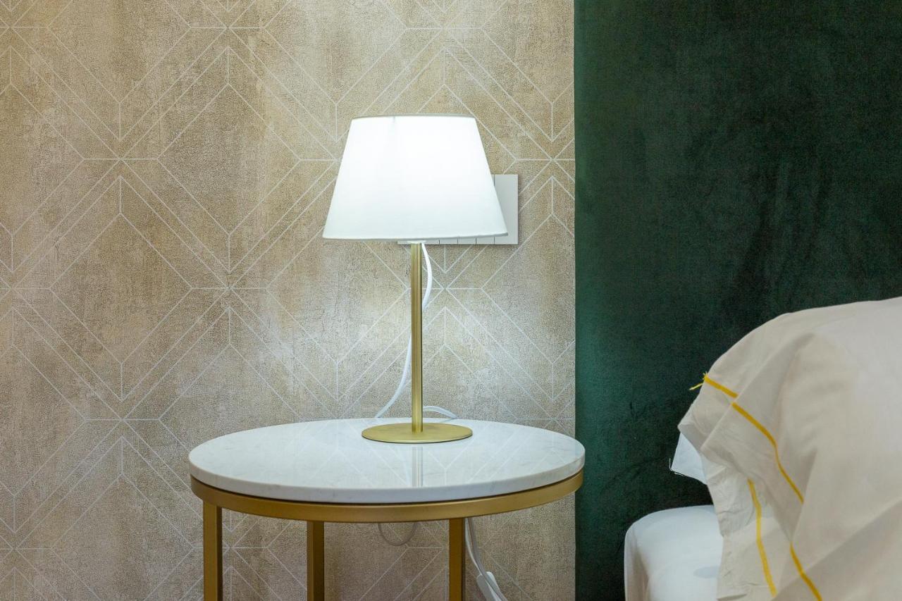 Almi Hotel Cagliari Bagian luar foto